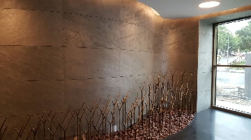 stunning slate veneerm wall covering