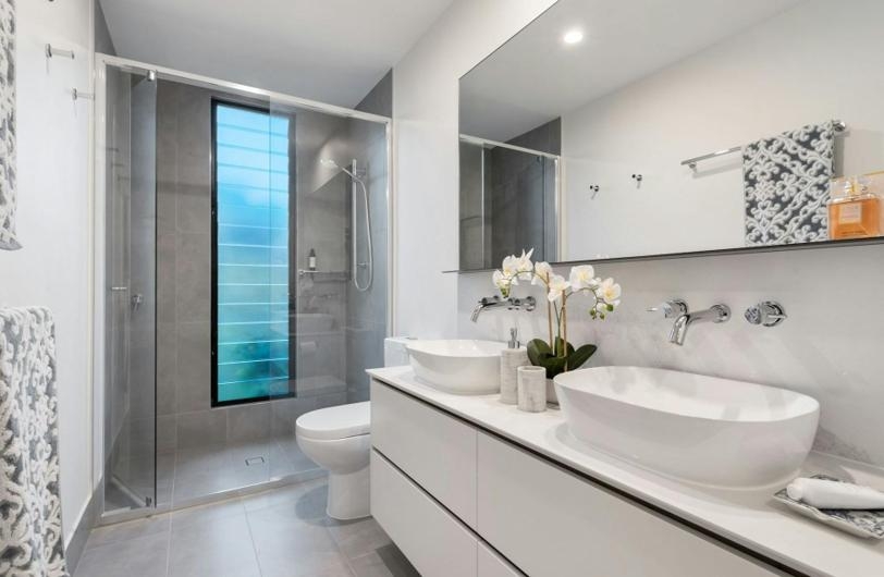 Plumbing Considerations Before a Kitchen or Bathroom Remodel