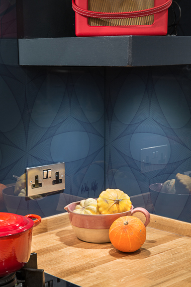 Glartique bespoke Geometric splashback