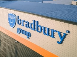 https://bradbury-group.com/ website