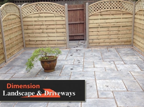 https://www.dimensiondriveways.co.uk/ website