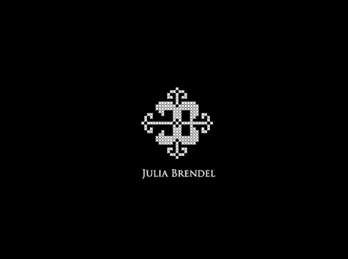 https://www.juliabrendel.com/ website