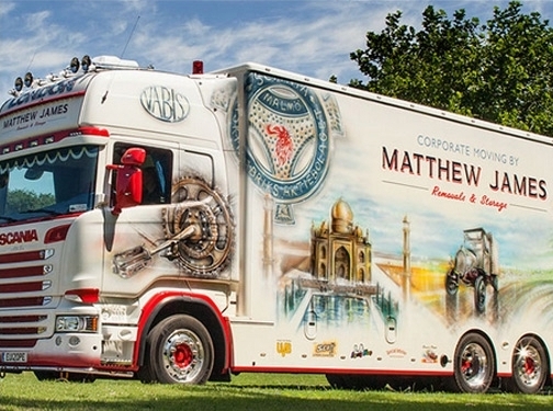 https://www.matthewjamesremovals.com/ website